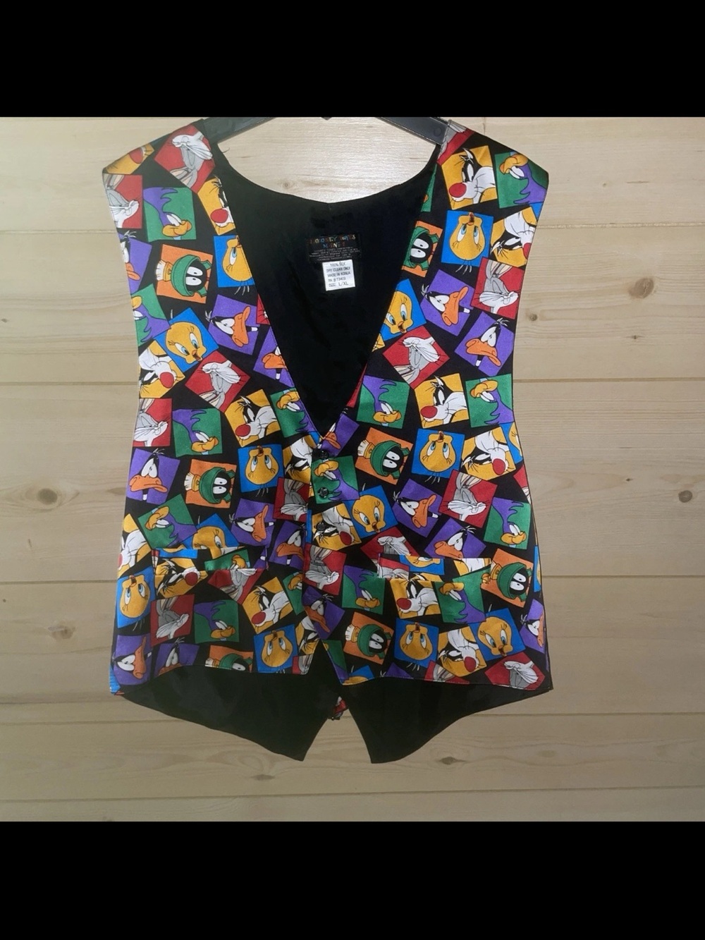 Warner Bros. Multi-Color Cartoon Character‎ Vest Looney Tunes